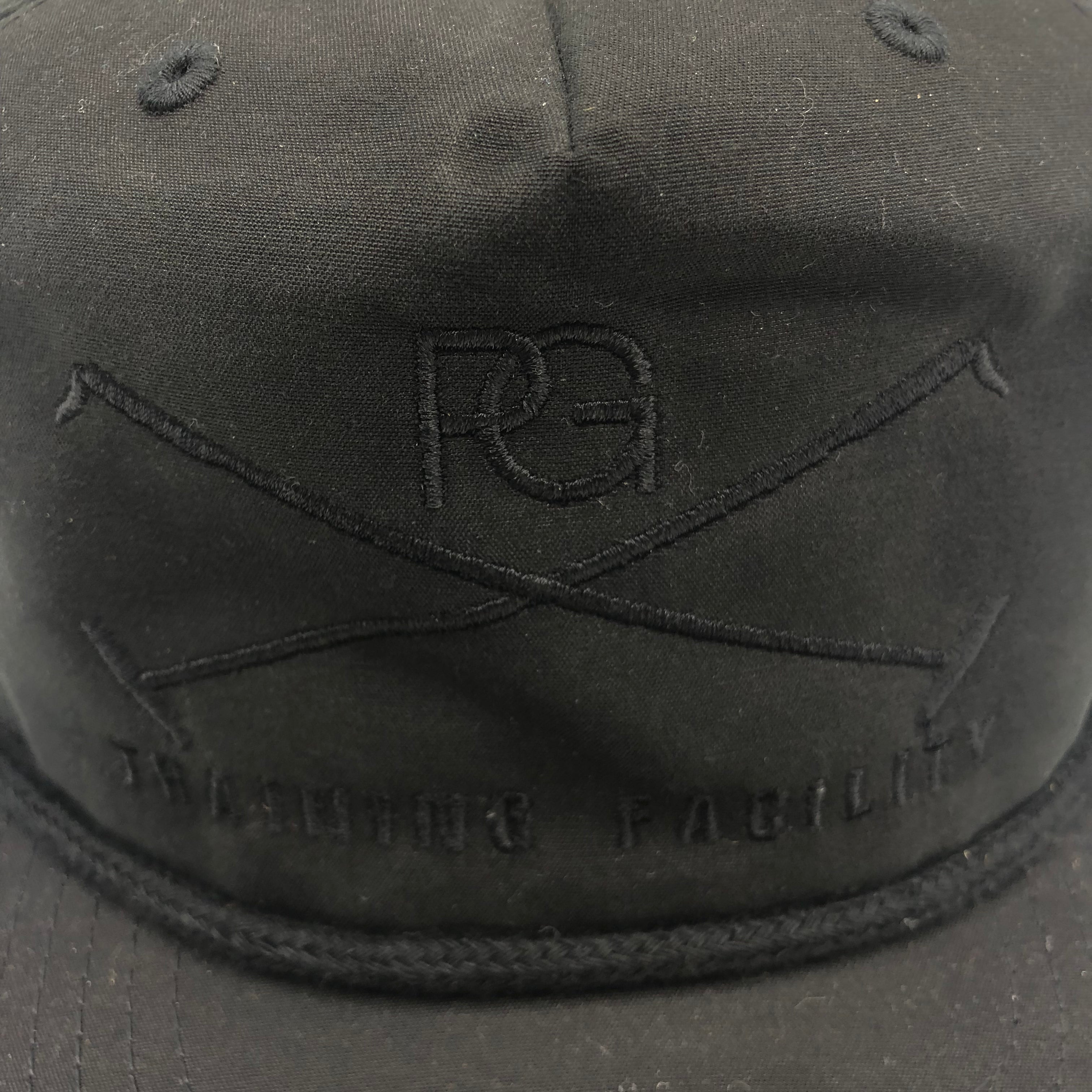 Cap-PG Training Facility Black/Black